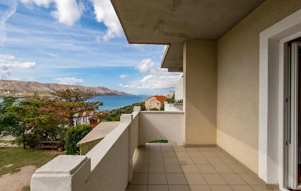 Apartments Jadranka Pag Town