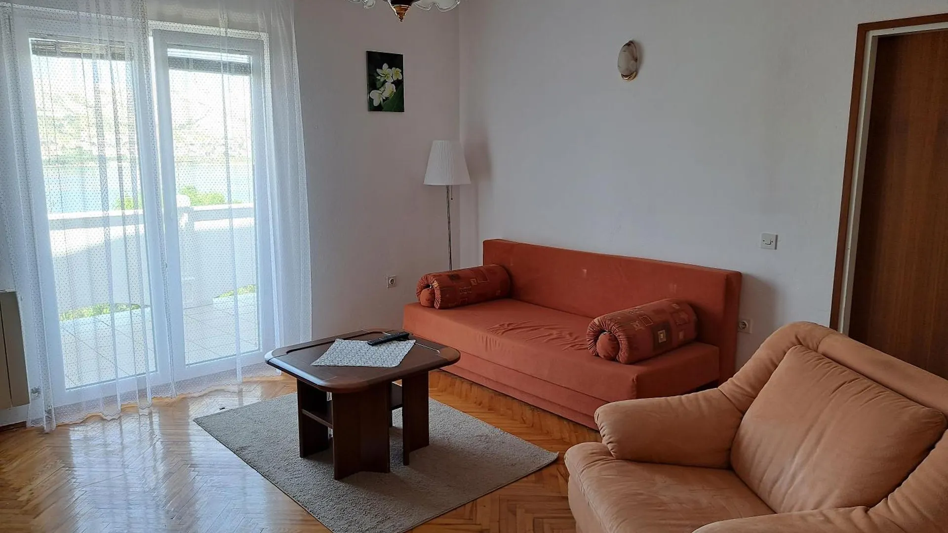 Apartments Jadranka Pag Town 0*,