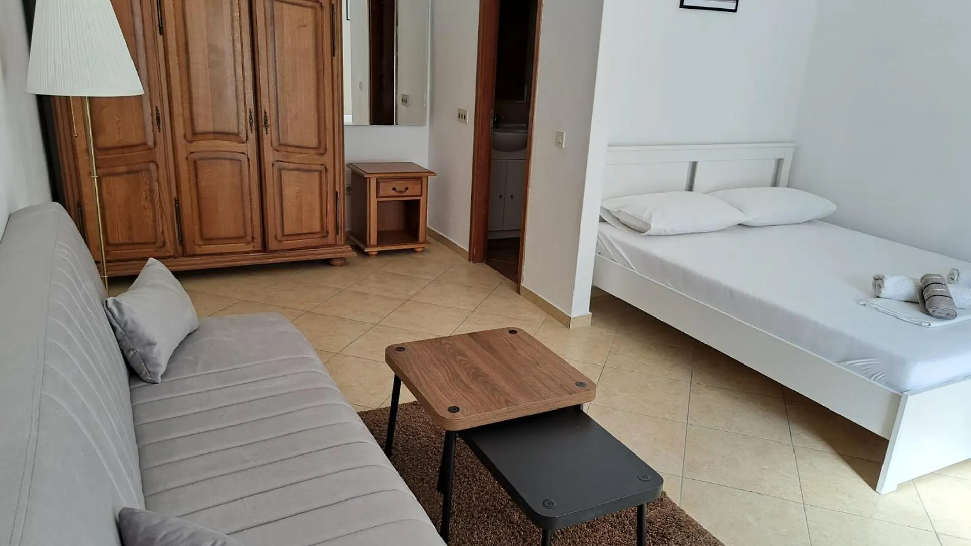 Apartments Jadranka Pag Town 0*,  Croatia