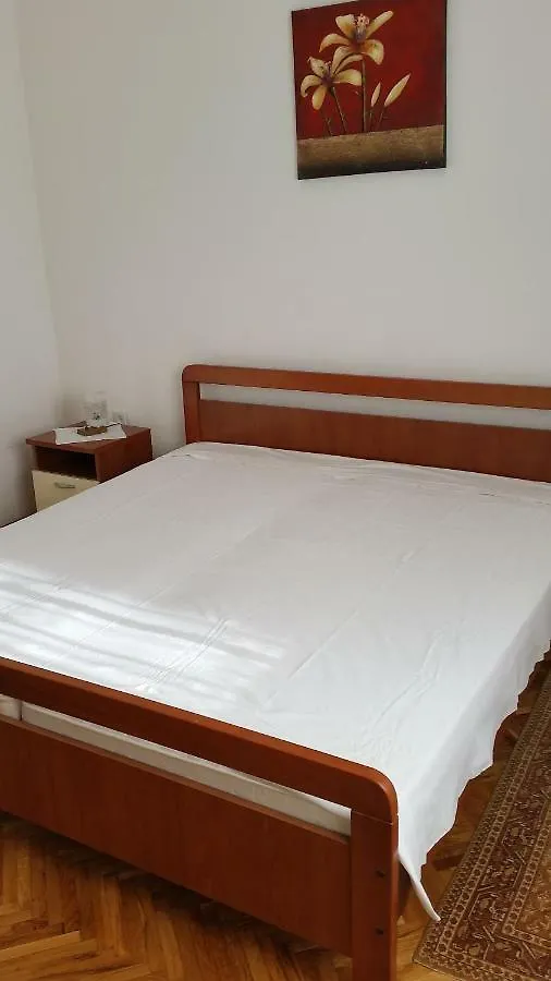 Apartments Jadranka Pag Town
