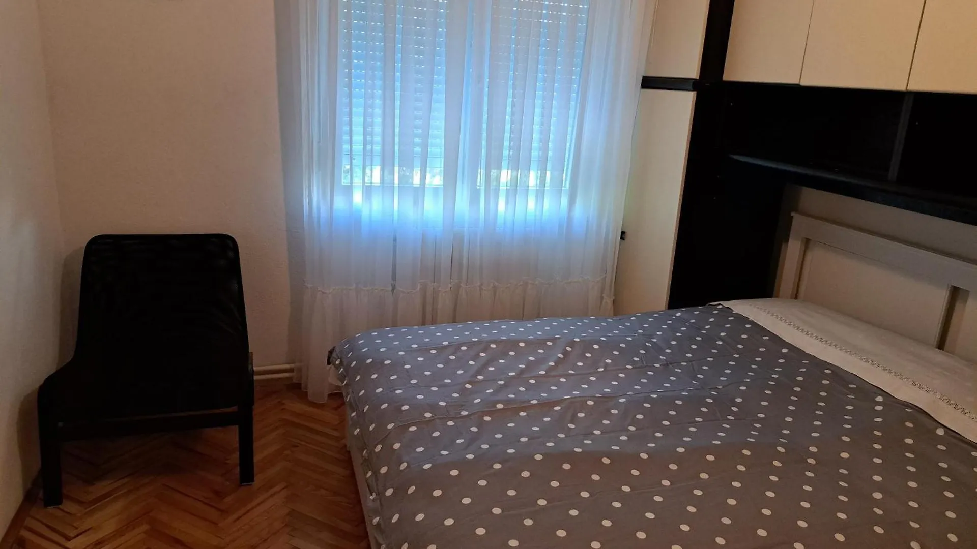 Apartments Jadranka Pag Town